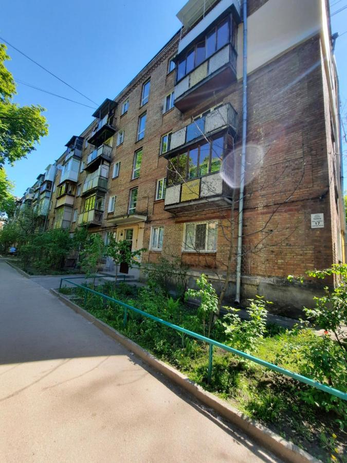 Посуточно Мини-Студия Метро Дорогожичи Киев Esterno foto